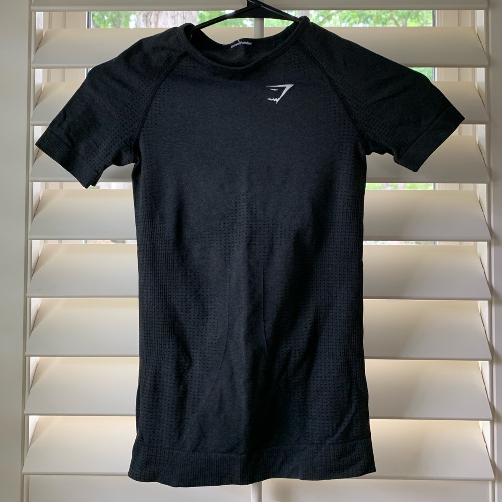 Black Gymshark Workout Top